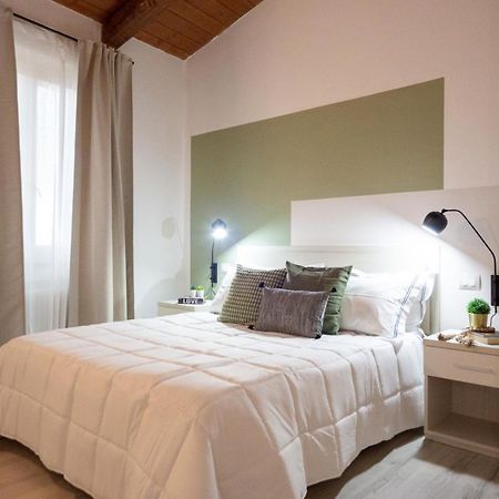Chic Apartment In The Historic Center Of 페루자 외부 사진