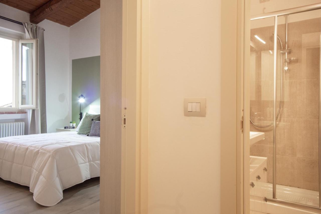 Chic Apartment In The Historic Center Of 페루자 외부 사진
